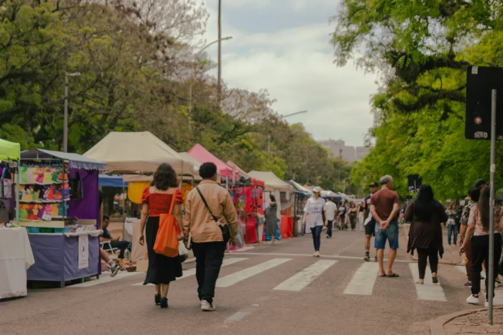 Bom Fim Porto Alegre- por que virou o bairro preferido dos jovens em 2026