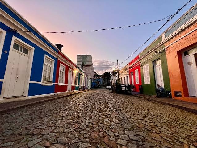 Menino Deus e Cidade Baixa- 2 bairros pra andar a pé em Porto Alegre